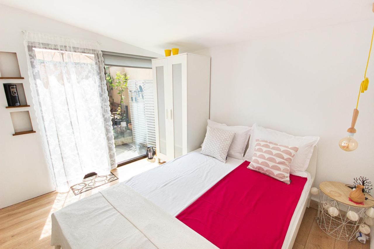 Dreamcatcher'S Home By Rv Apartments فارنا المظهر الخارجي الصورة